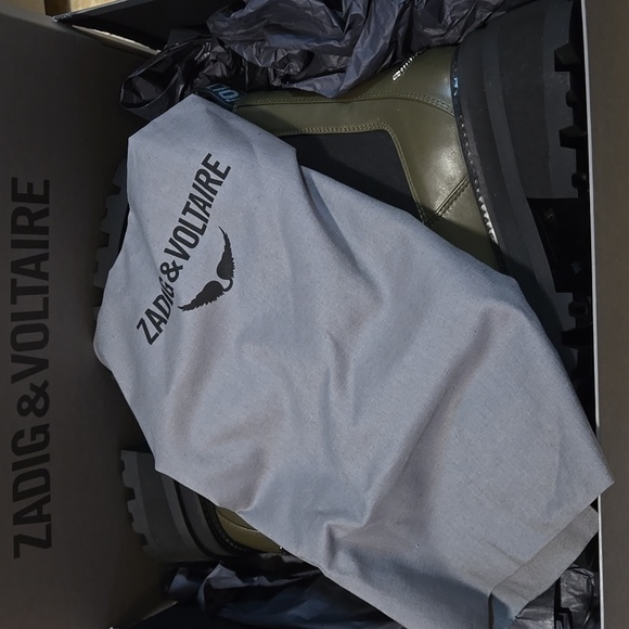 NWT Zadig and & Voltaire Ride Semy Shiny Chelsea Platform Boots Silver Wings - Picture 12 of 15